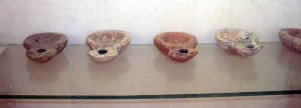 oil lamps punic