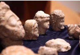 stone heads of Berber figurines