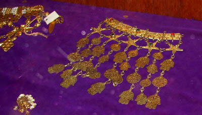 gold jewellery