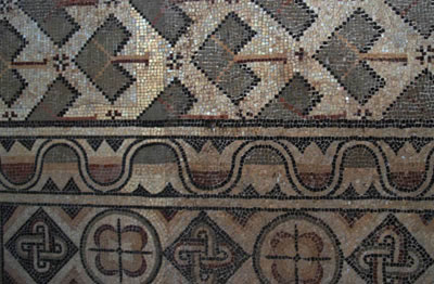 a close up of mosaic designs