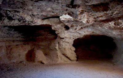 umar al mukhtar interior view of the cave