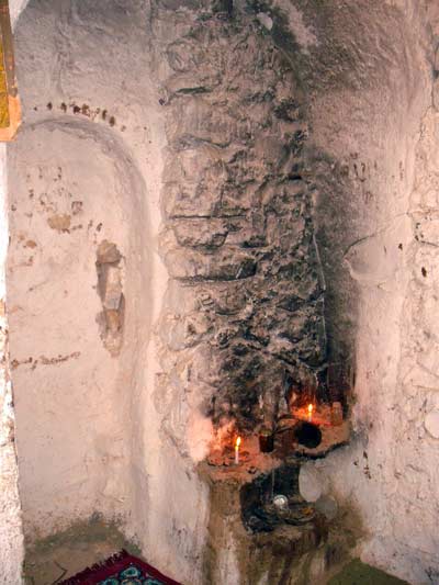 berber tomb altar