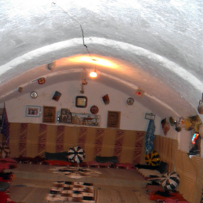 Gharyan iterior traditional decoration