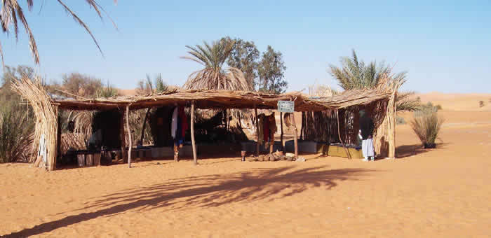 Tuareg jewellery shop  Mandara lake, fezzan, libya.