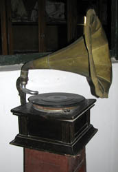vintage gramaphone
