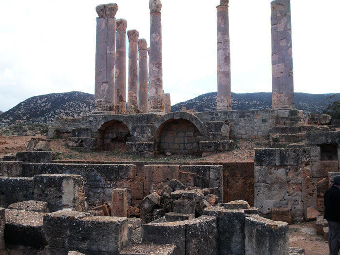 tolmeita temple