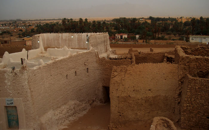 night view of the Ghat oasis